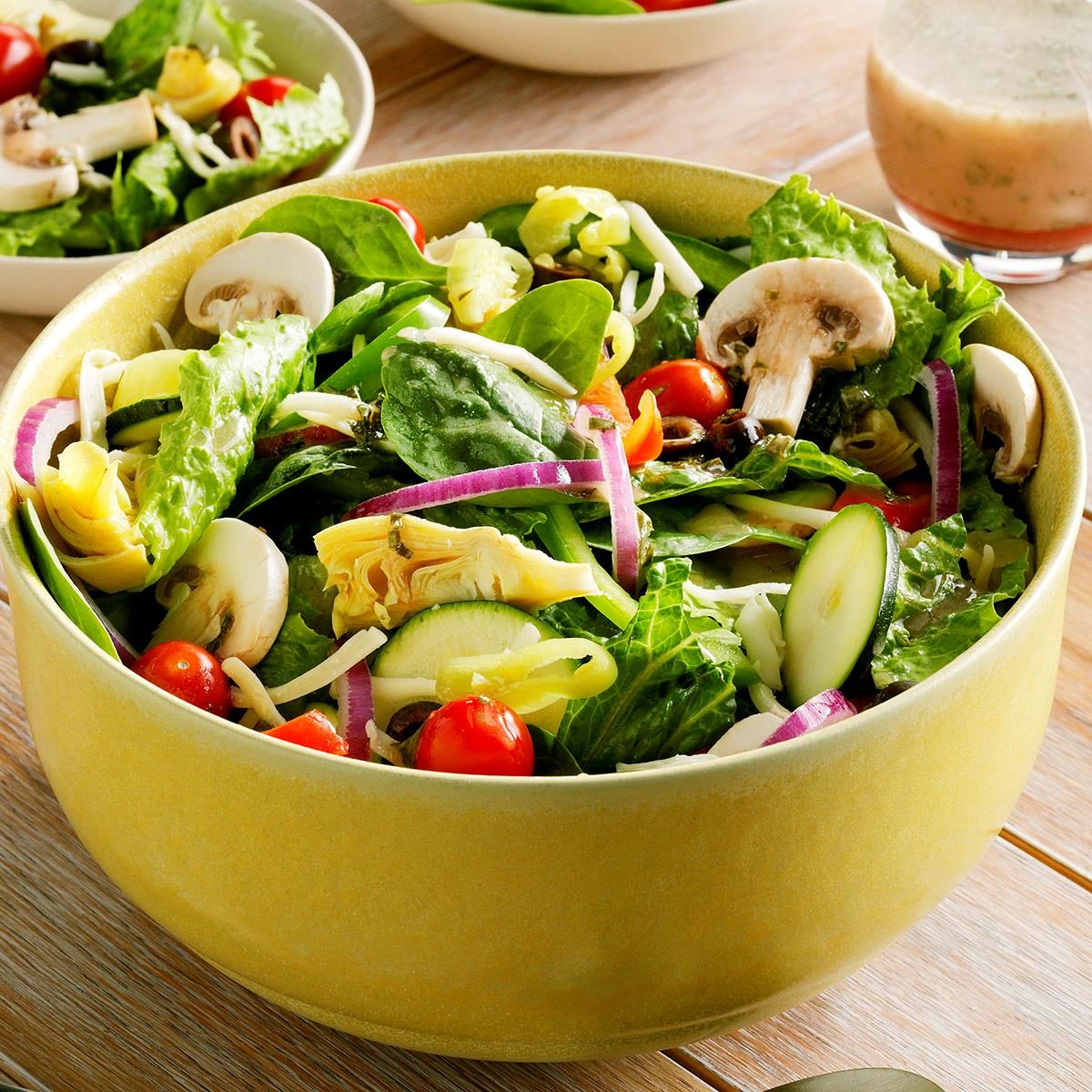 Italian Fresh Vegetable Salad Exps Hcapb22 86057 P2 Md 06 29 7b