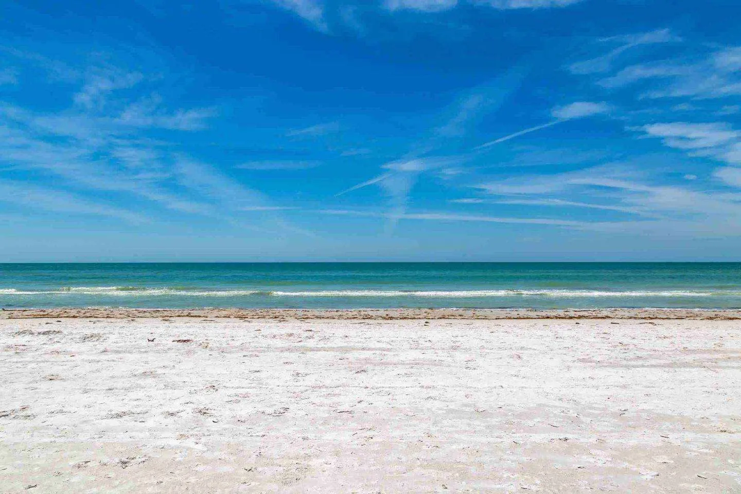 These beaches in Florida are perfect for those looking for a sunny and sandy getaway on the Gulf Coast. Our list of Tampa's best beaches has something for everyone, including hidden gems like Redding Beach