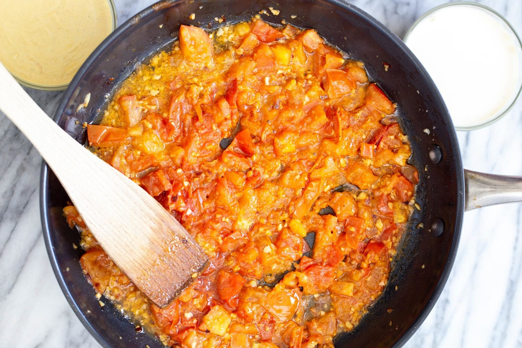 vegan tomato sauce in a frying pan 