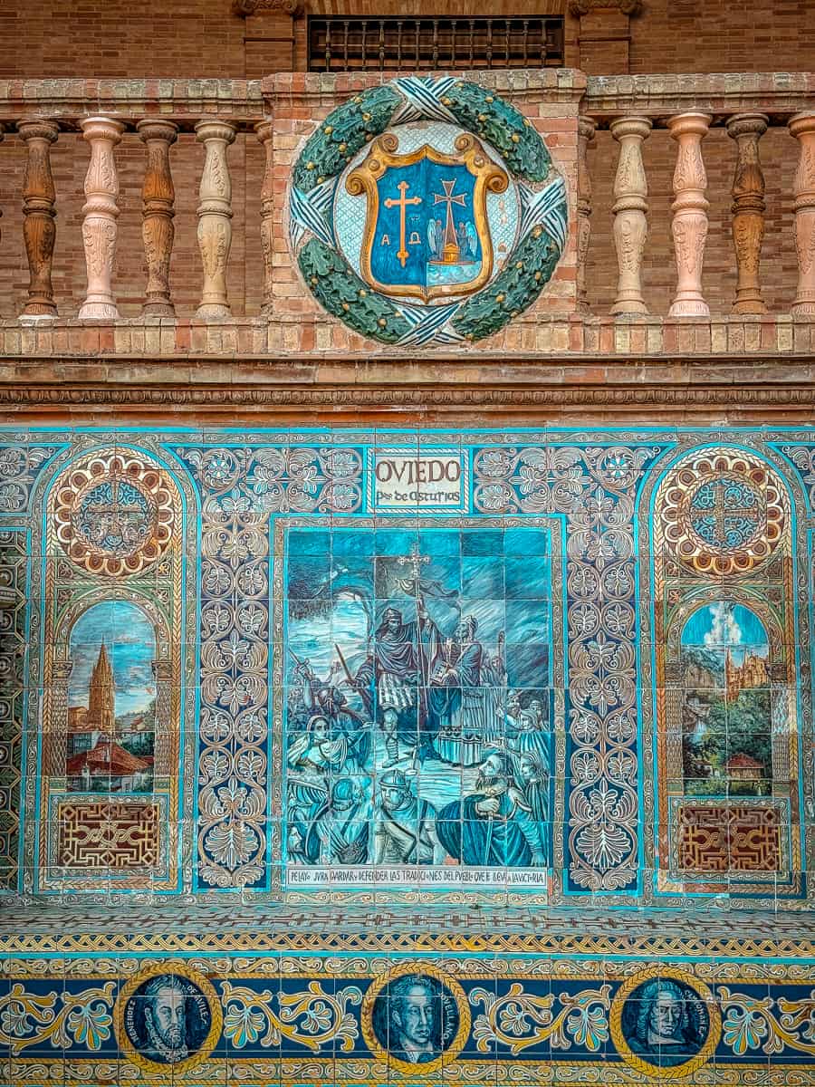 Plaza de Espana seville tiles