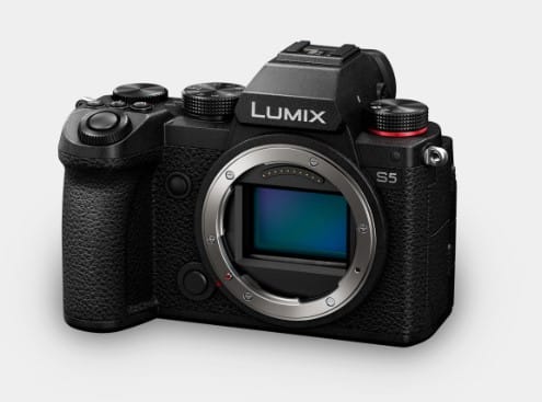 Panasonic Lumix S5 mirrorless camera